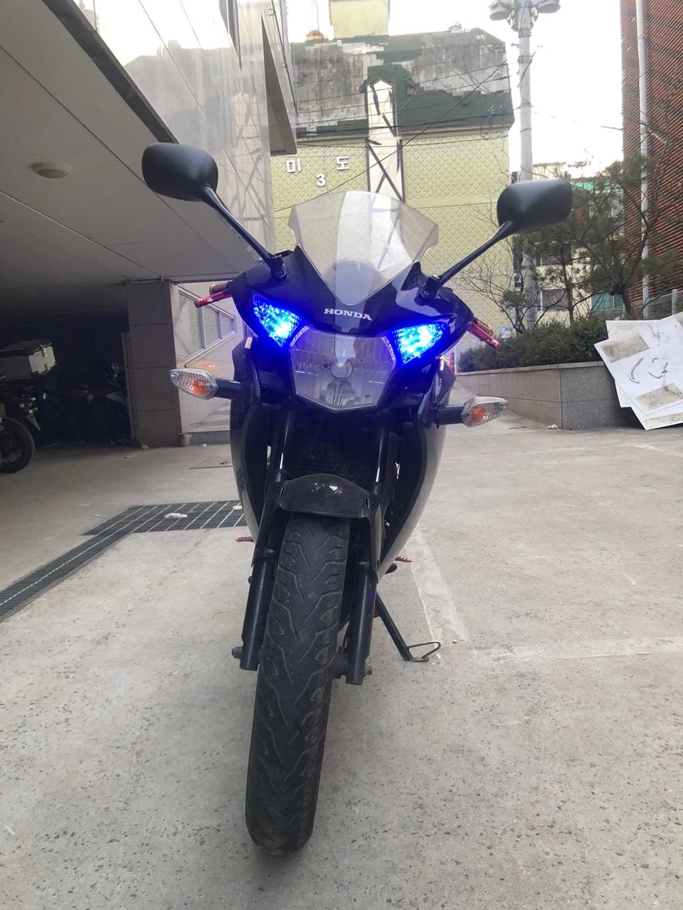 HONDA CBR125R 2013년식 A급