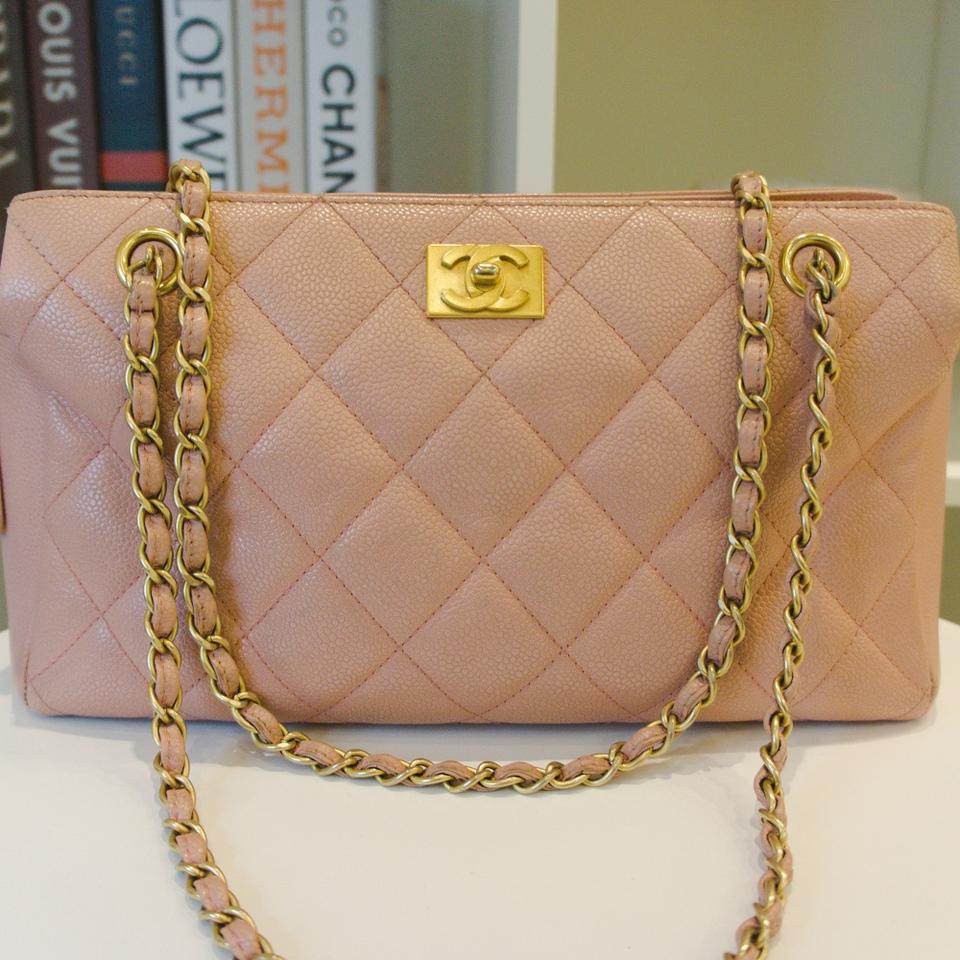 샤넬 캐비어 체인 숄더백 살몬핑크