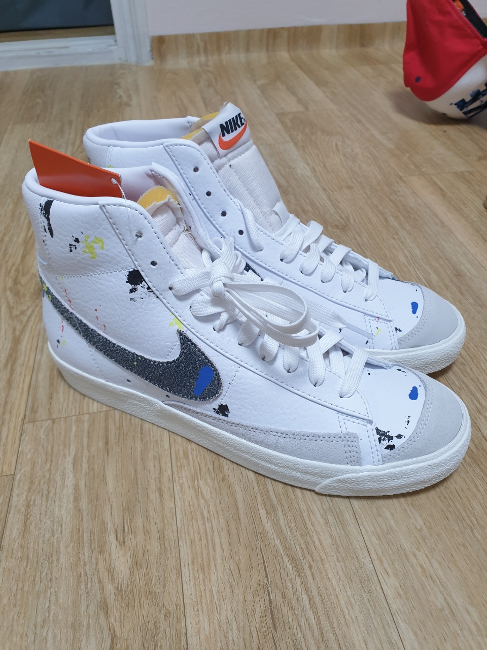나이키 블레이저 블레이져 미드77 페인트 스플레터 DC7331-100