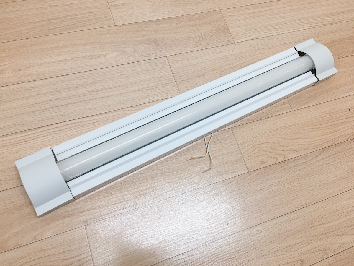 전원만 넣고 바로 사용하는 LED 미니 주방등 12W 600mm 등기구 포함