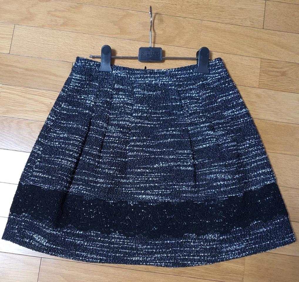 케네스레이디 트위드 플레어 스커트55