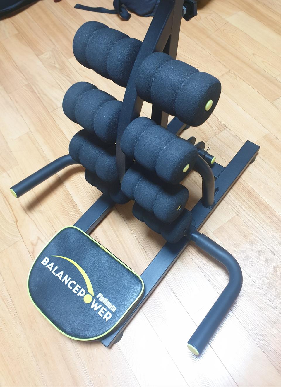 코어 운동에 좋은 운동기구 팝니다.