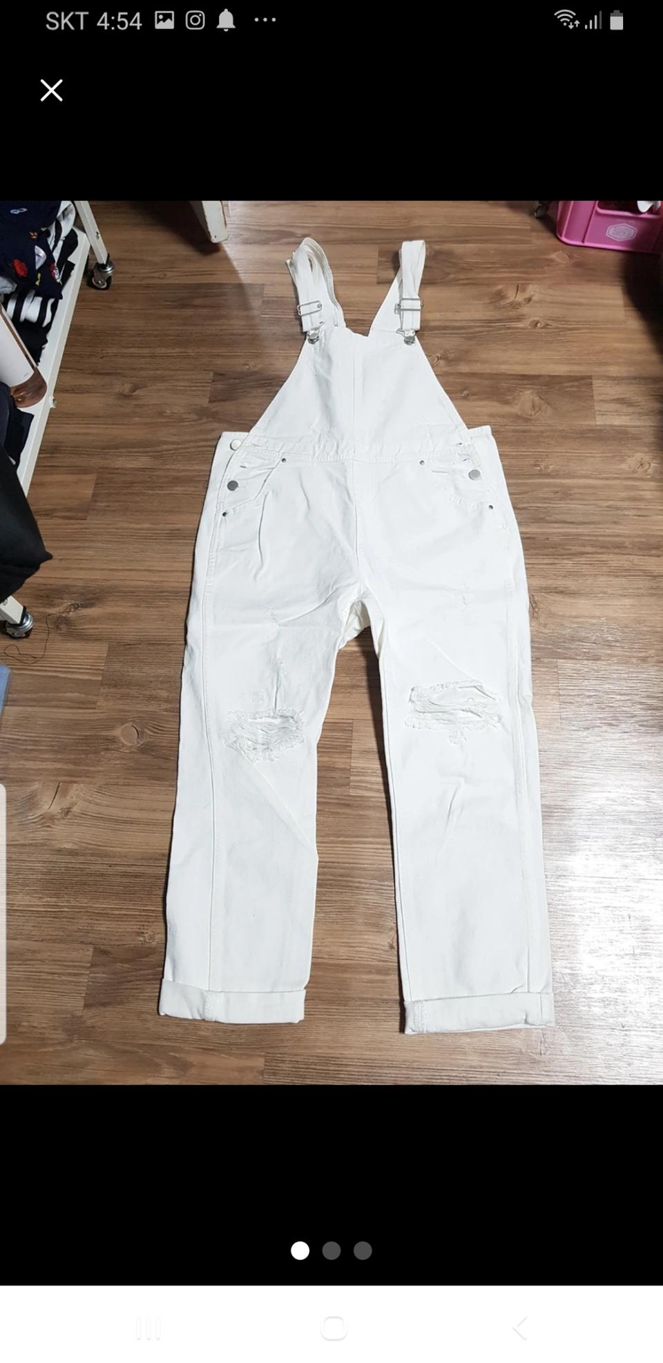 흰색 멜빵바지 F
