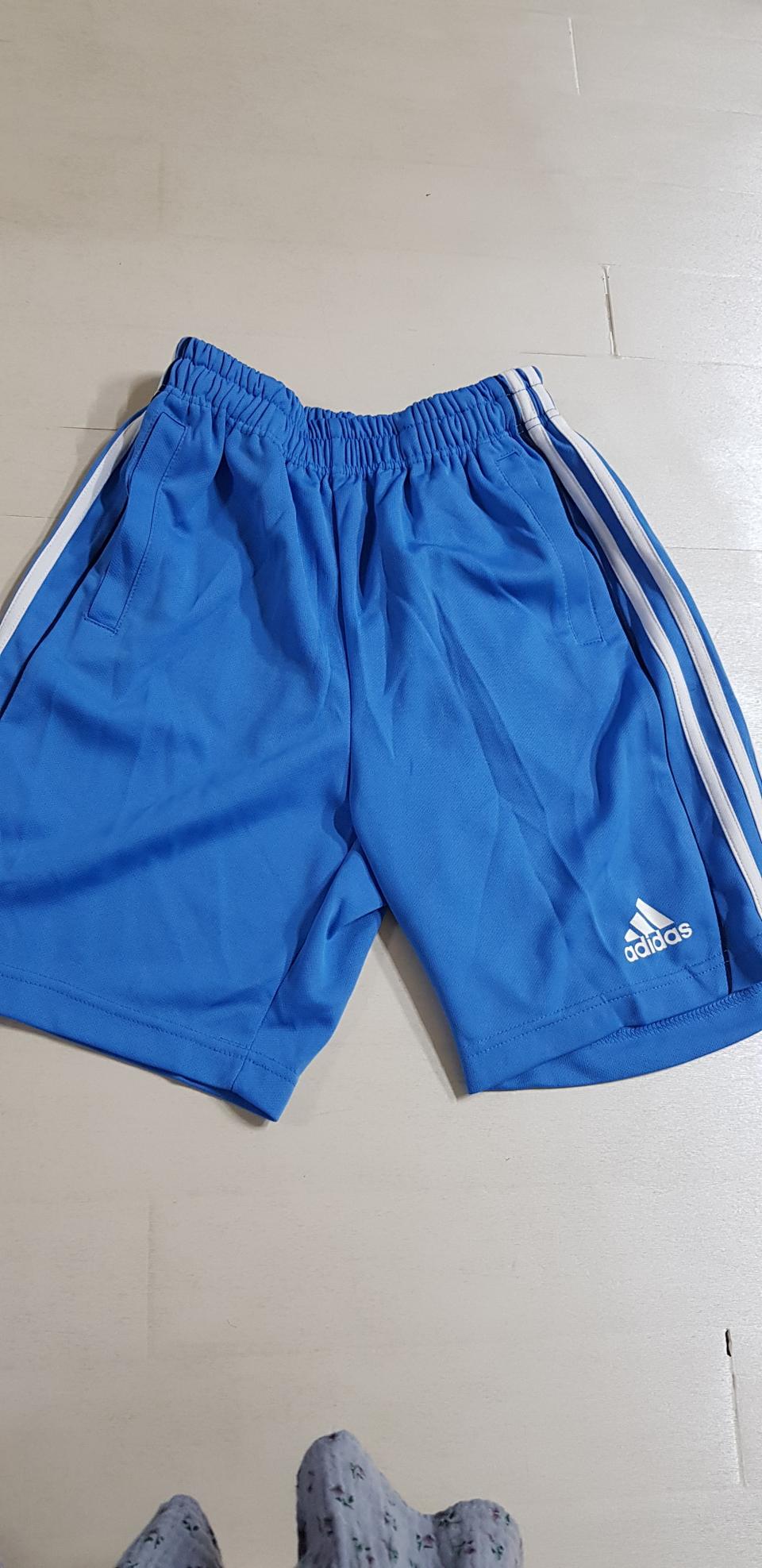 아디다스정품반바지 160 초등 6학년까지가능