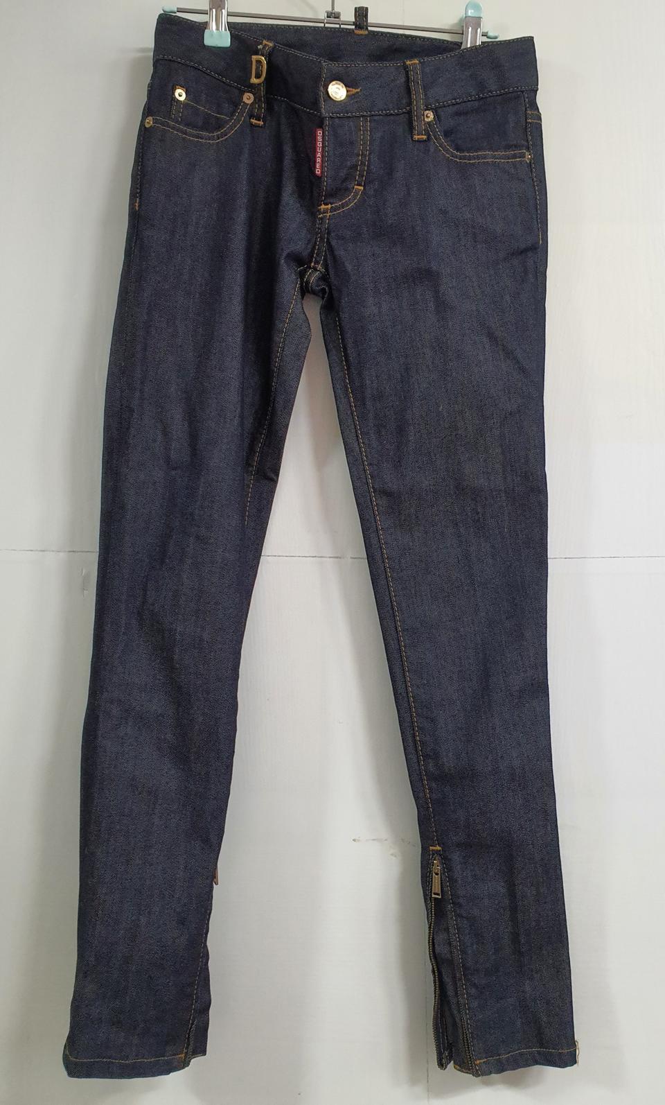 디스퀘어드2 여성 생지 데님 롯데본점정품. 36사이즈(24~25) 상태굳