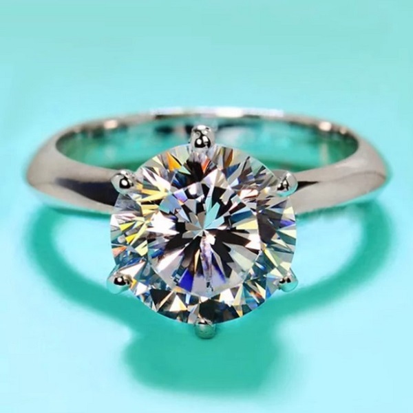 4-31. 플래티늄 플래팅/2.7캐럿 5A 큐빅 지르코니아 반지