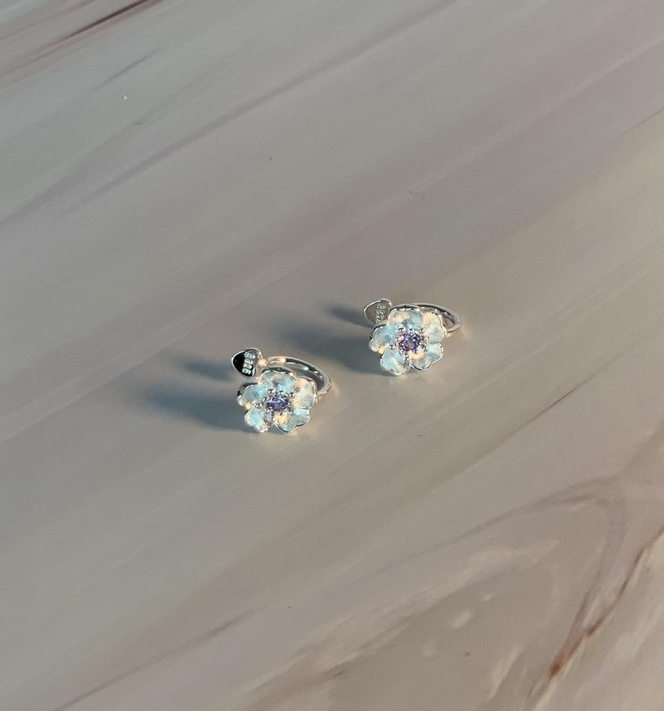 925스털링실버 플라워큐빅 귀찌_귀 안뚫어도 됨