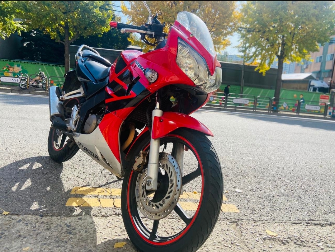 혼다 CBR125 / 08년식 저렴한차량!!