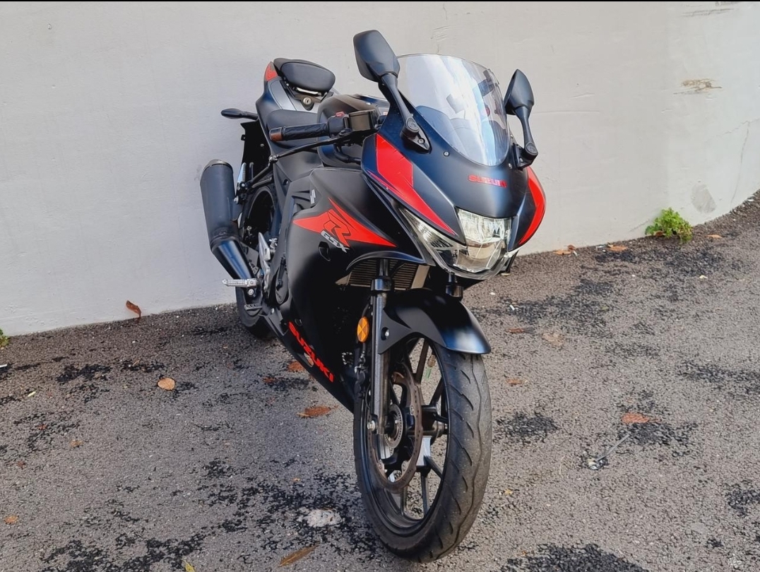 스즈키 GSX-R125 / 2018년식 순정차량!!
