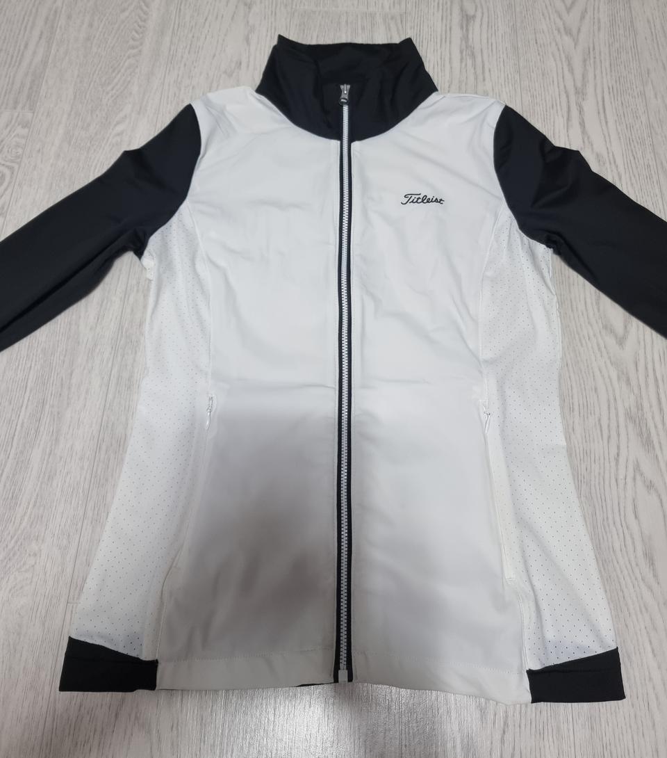 거의새것 정품 여성 타이틀리스트 집업 자켓