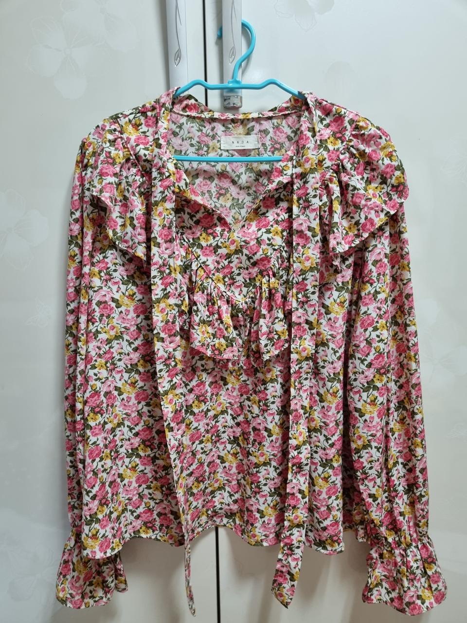 가격인하 새상품 쉬폰블라우스 4종 각 만원