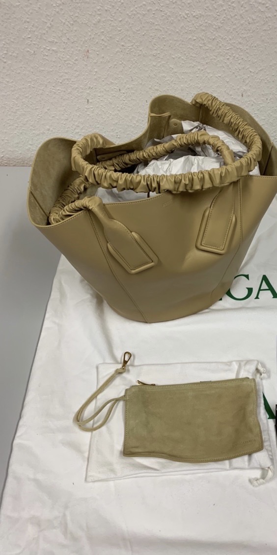 보테가 베네타 카프레더 바스켓 토트 숄더백630