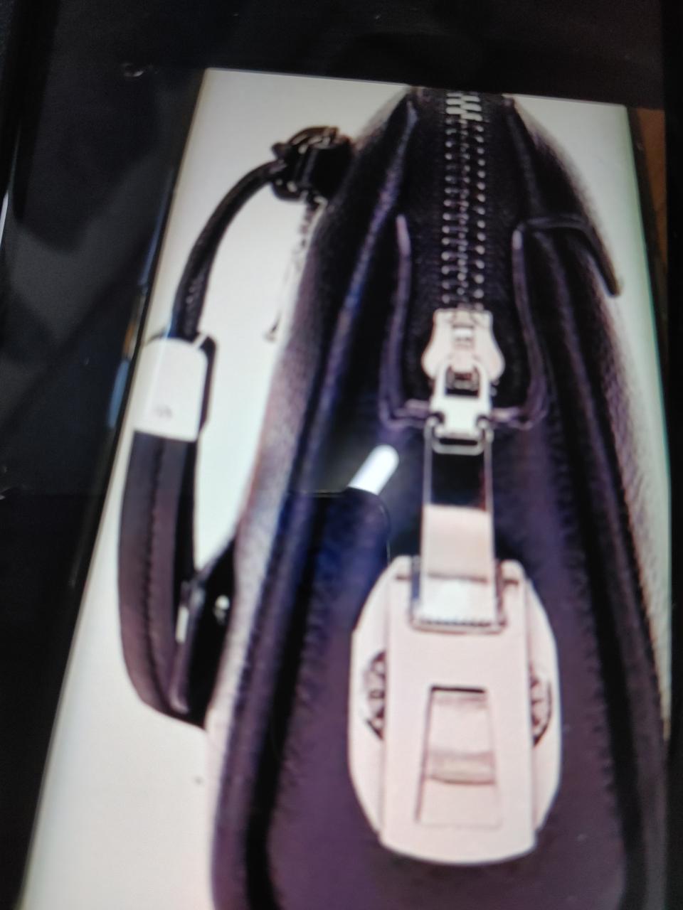 가방 도난방지 잠금장치 클러치백23000