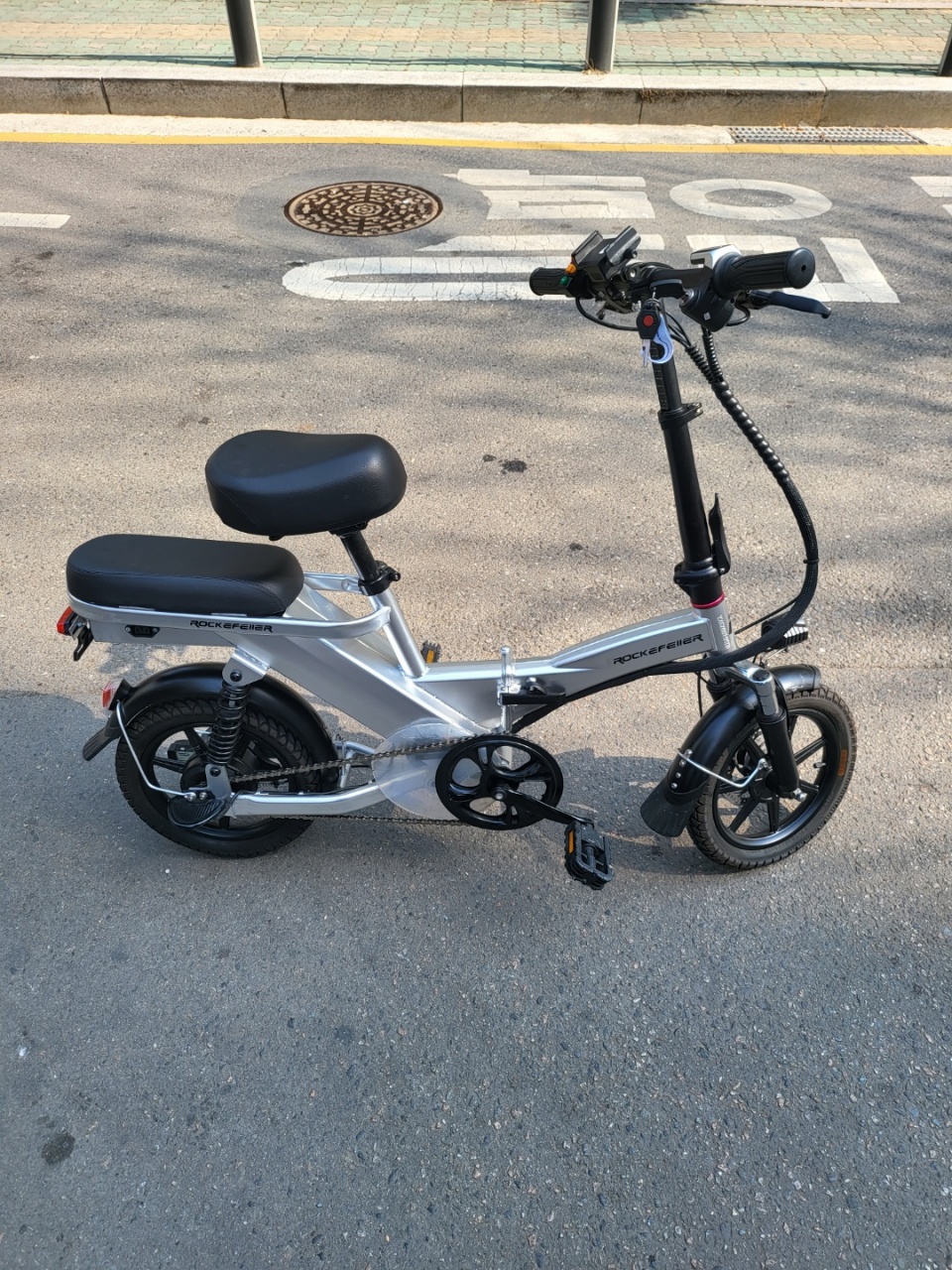 rockefeller 전기 자전거