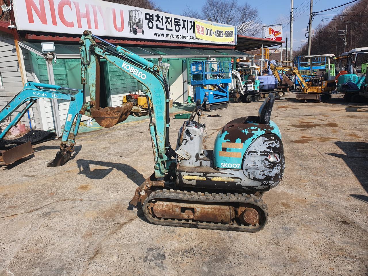 미니굴삭기 코벨코 sk007 1톤미니굴삭기