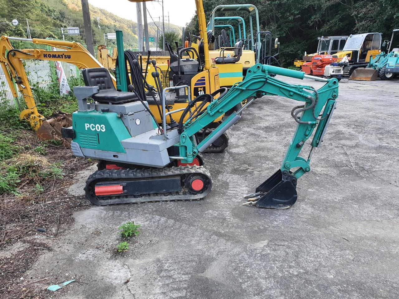 1톤 코마스 미니굴삭기 전기미니굴삭기