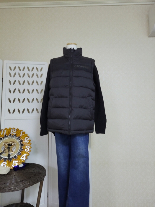 (2021년 9월제품)캘빈클라인 정품 패딩 조끼 (95정도)남녀공용