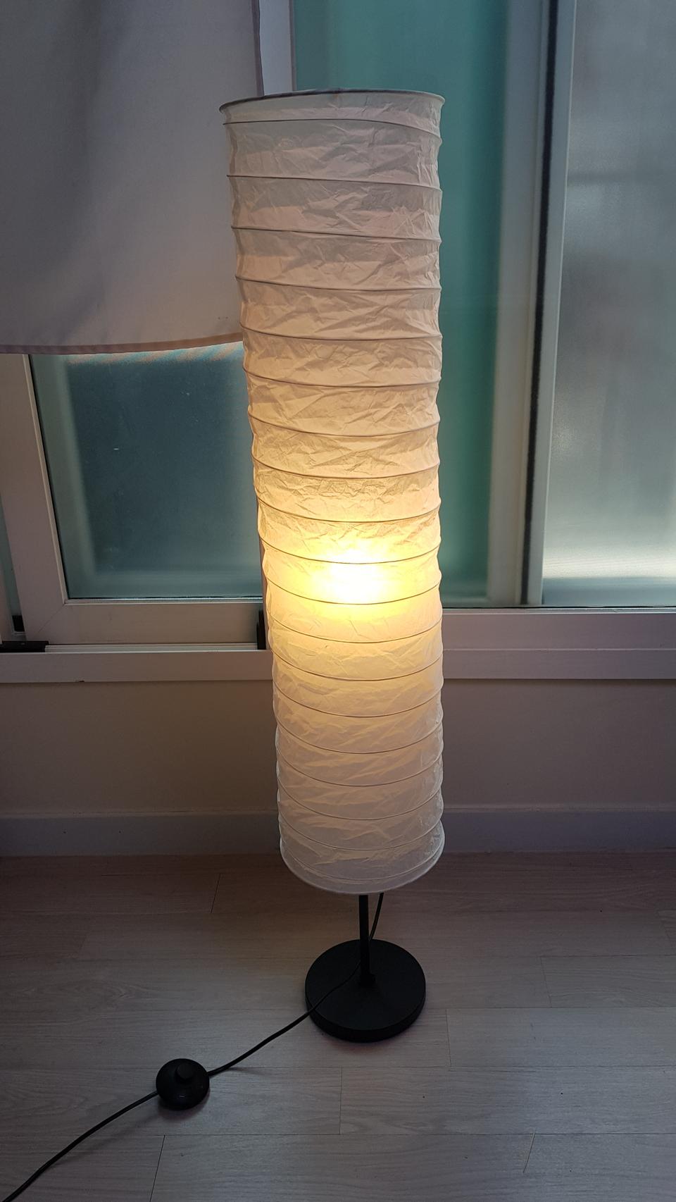 안전 이케아 스탠드 조명 2개