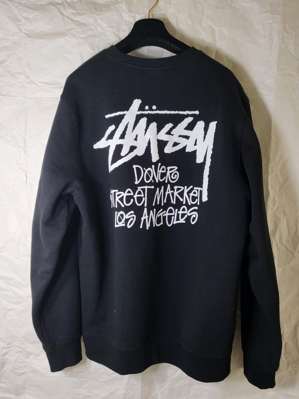 스투시X도버스트릿 맨투맨