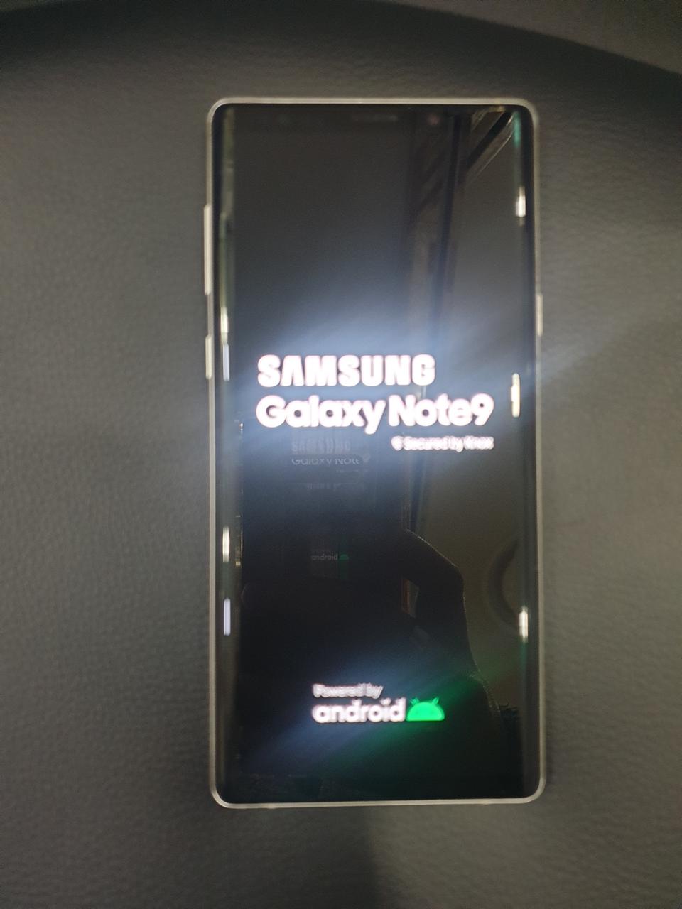 갤럭시 노트9 화이트