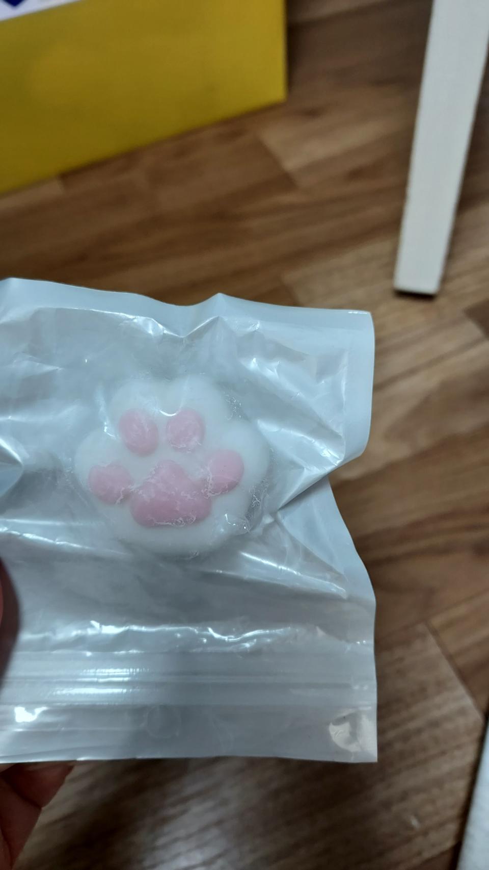 고양이 발바닥 젤리 그립톡