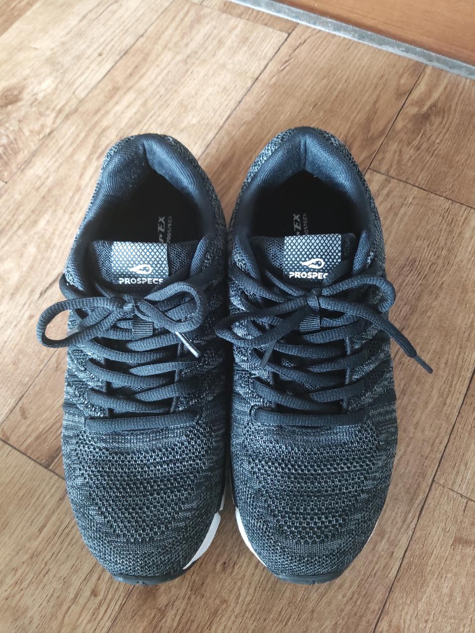 프로스팩스 운동화