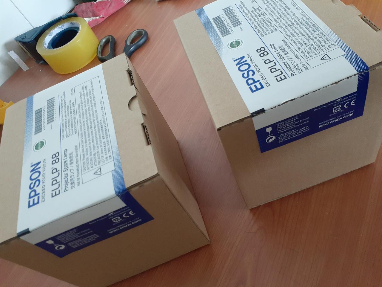 안전 엡손 정품램프 ELPLP88 개당 80000원