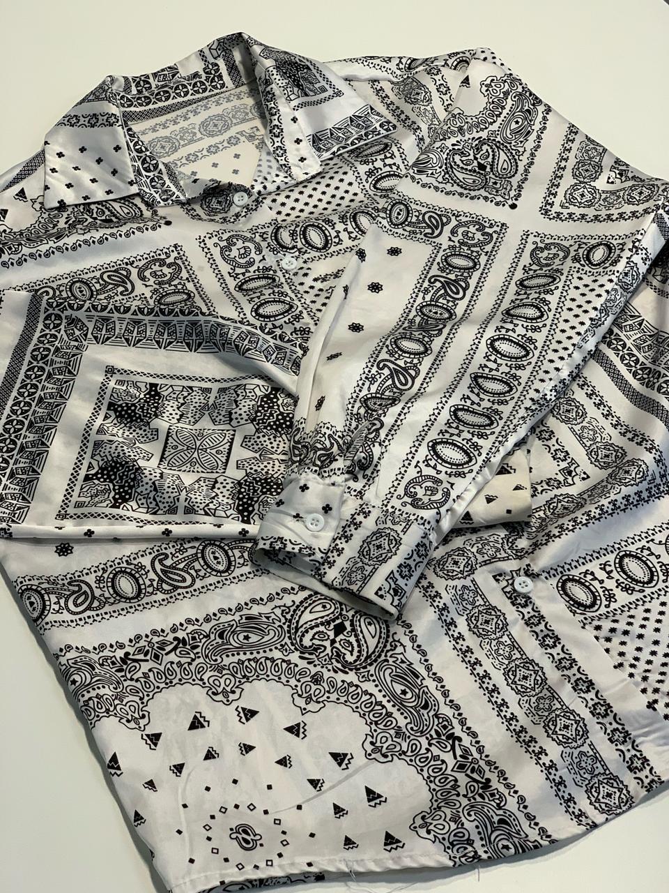 페이즐리 실크 블라우스