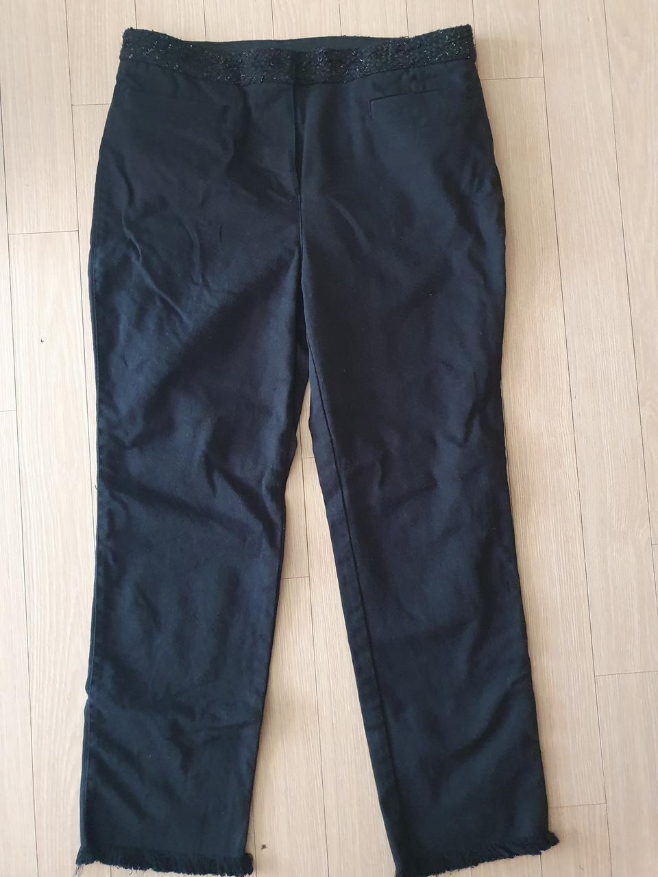 일자핏 블랙팬츠