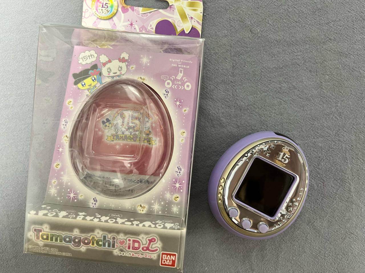다마고치 IDL 15주년 애니버서리 로얄퍼플