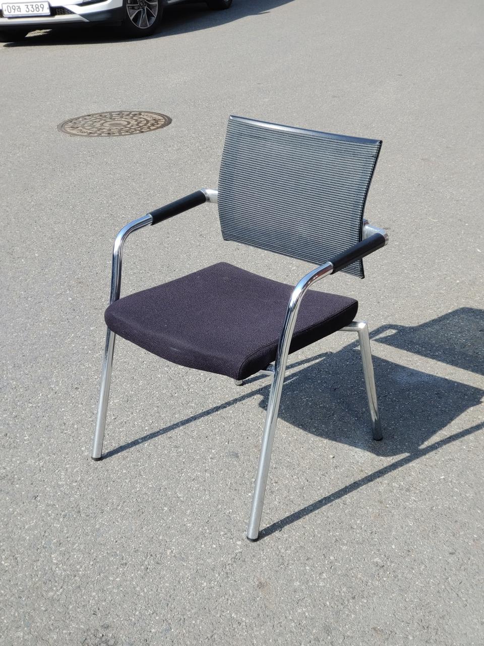 2-7) 회의용의자