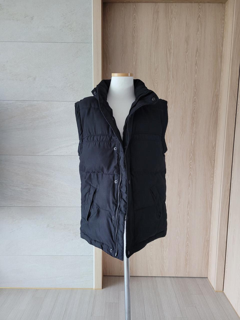 "고퀄블랙패딩조끼"