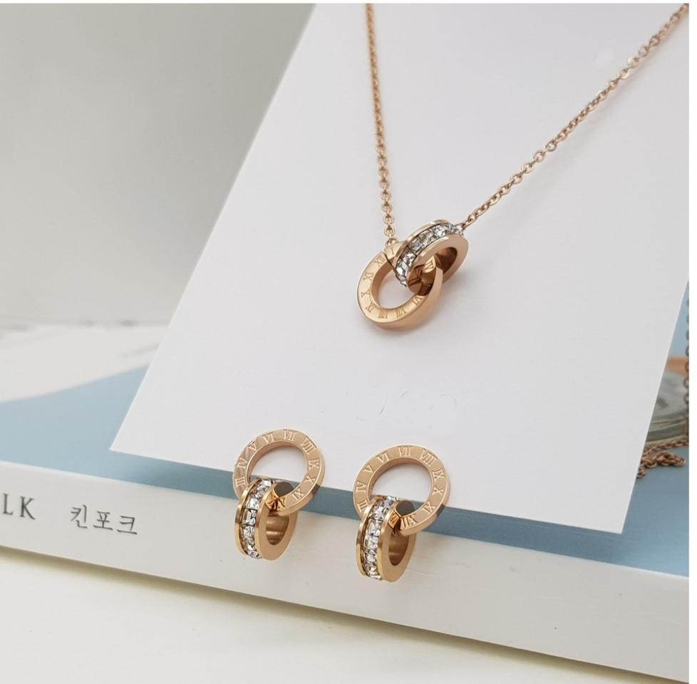 새것)써지컬스틸 고급 목걸이 귀걸이 세트 무알러지 set 로즈골드색