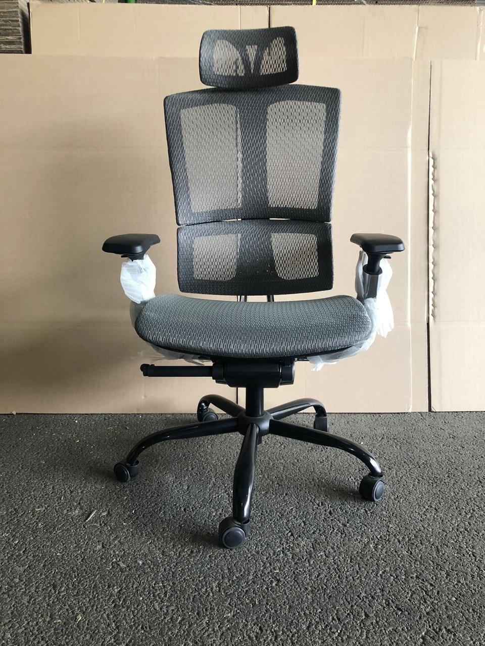 시원한 매쉬소재 그레이 사무용의자