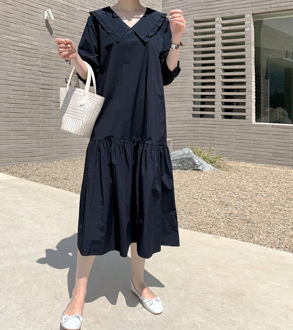 카라넥바스락주름배색 원피스 새제품 루즈핏