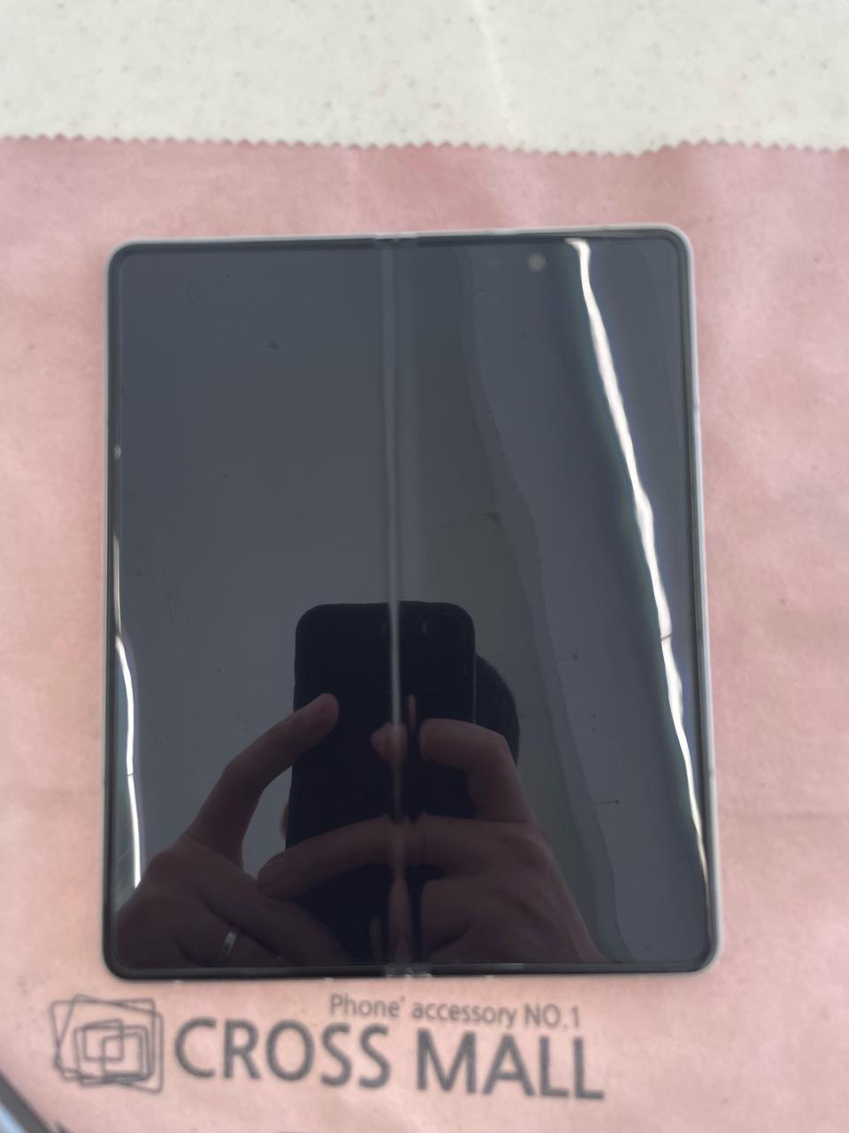 제트폴드3 실버 256 F926 정상해지 S급 팝니다