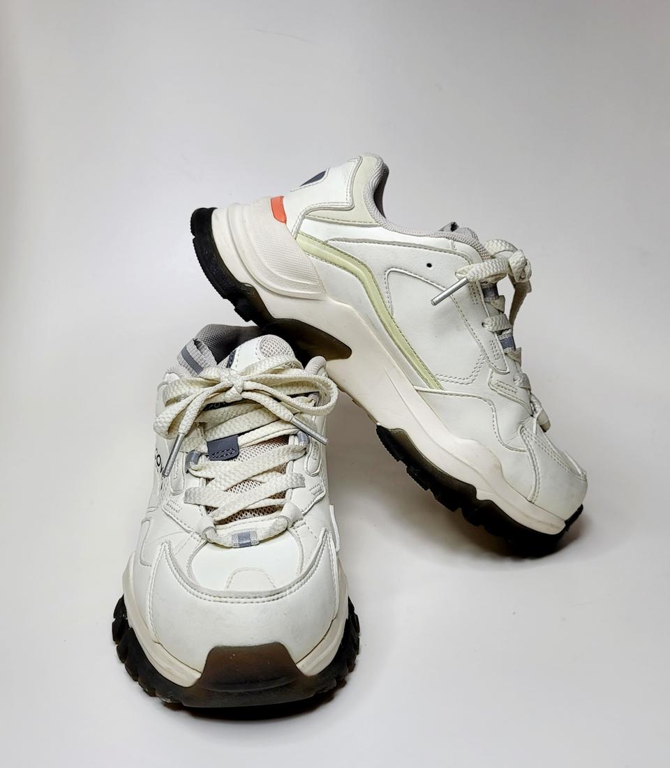 디스커버리운동화어글리슈즈230사이즈(효린등착용