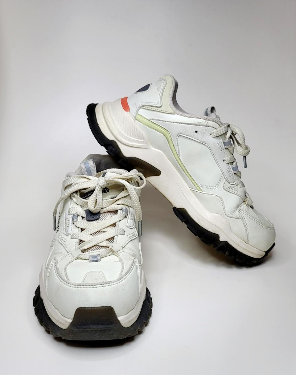 디스커버리운동화버컷디워커250사이즈