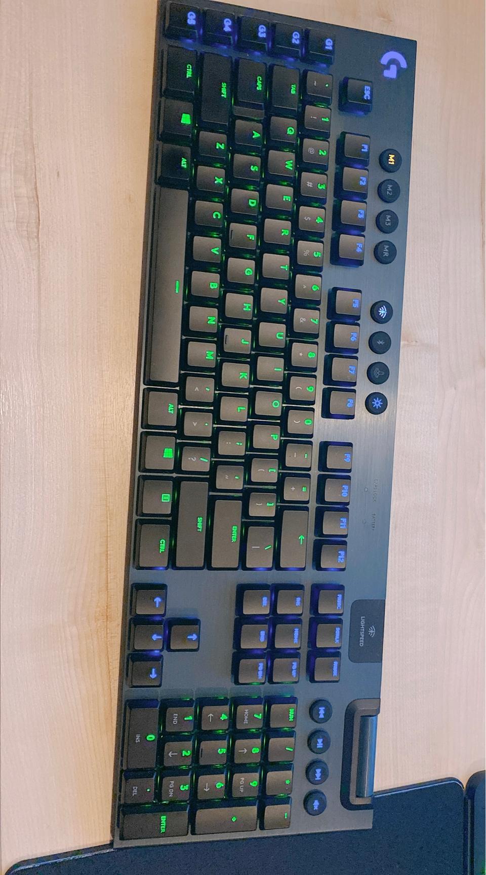 로지텍 무선키보드+마우스