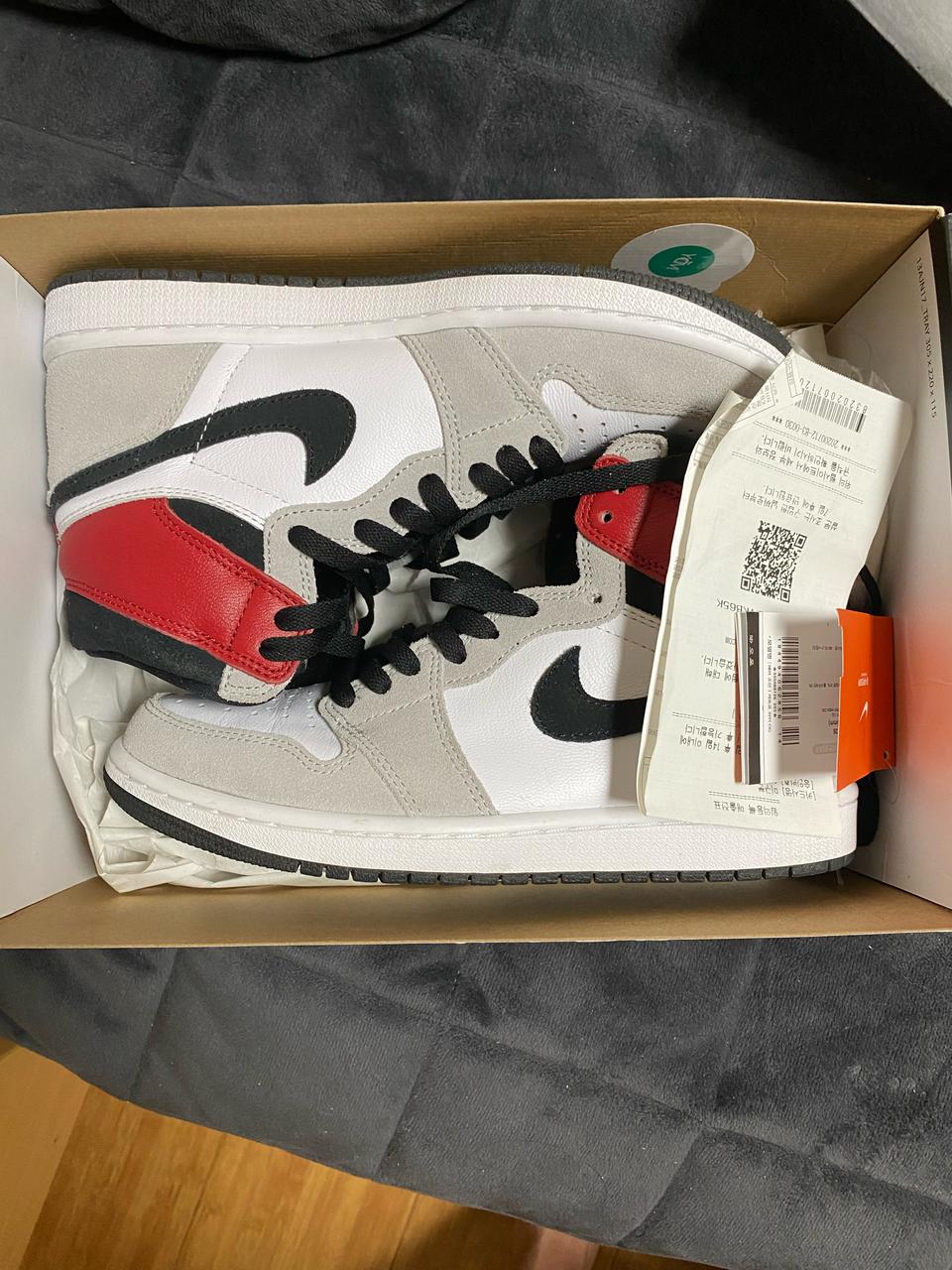 조던 1 레트로 하이 스모크 그레이 255