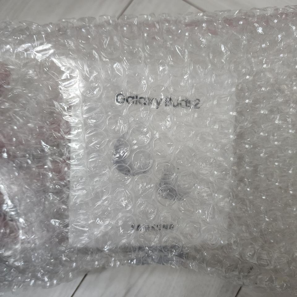 갤럭시 버즈 2 미개봉 흰색(스트랩드림)