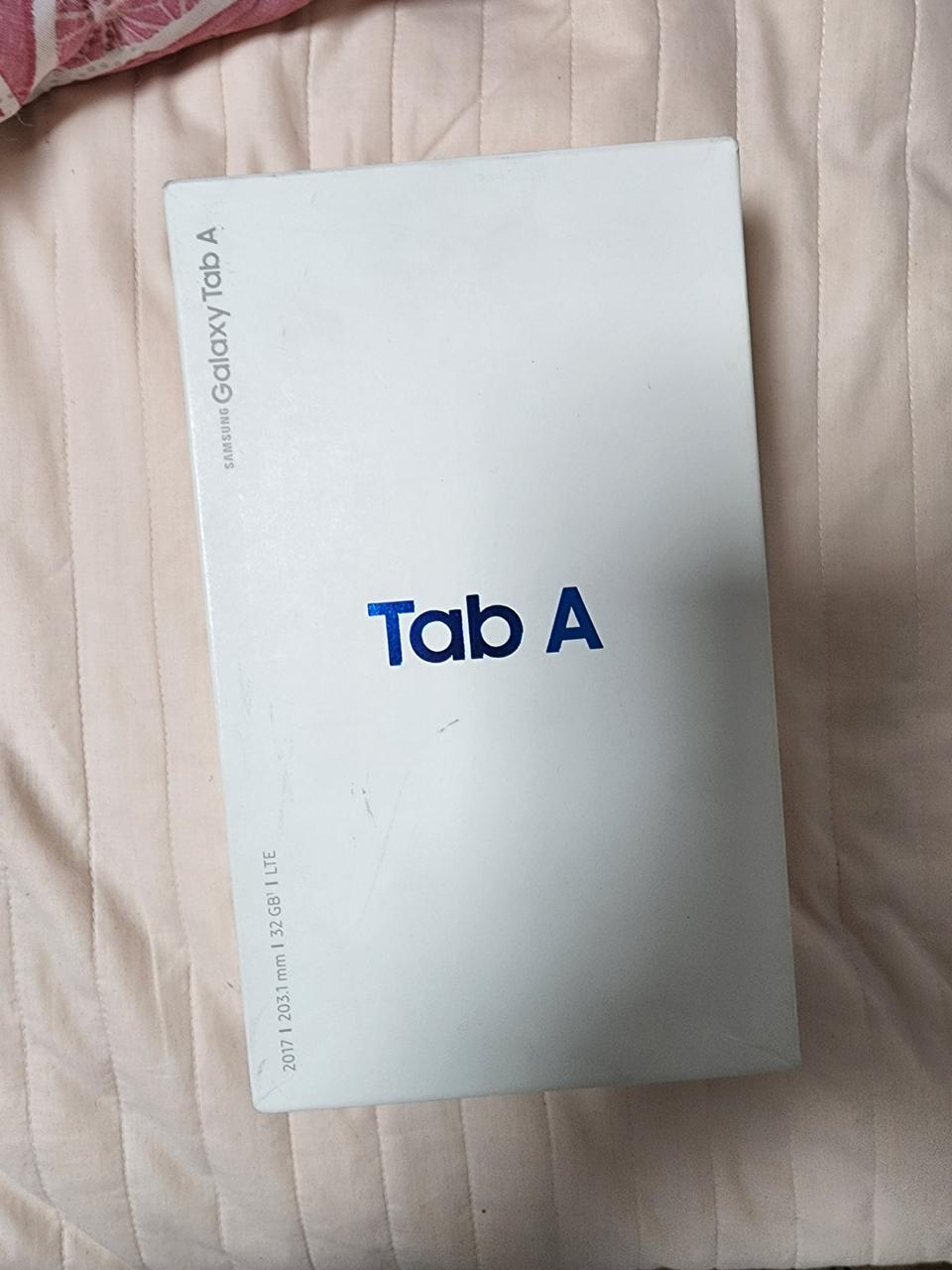 갤럭시 탭A 8인치-32GB