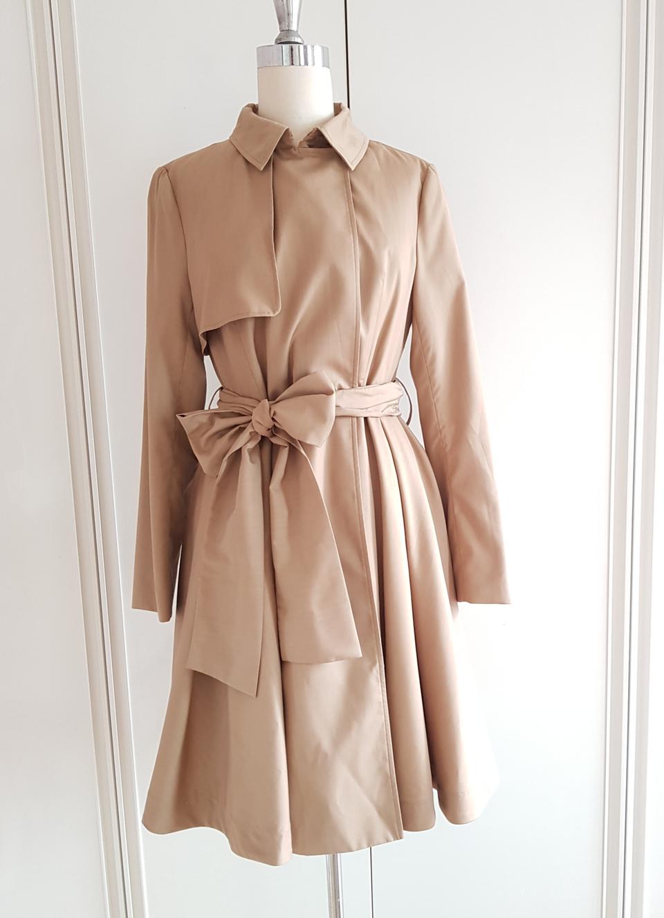 레니본  플레어 트렌치코트 55