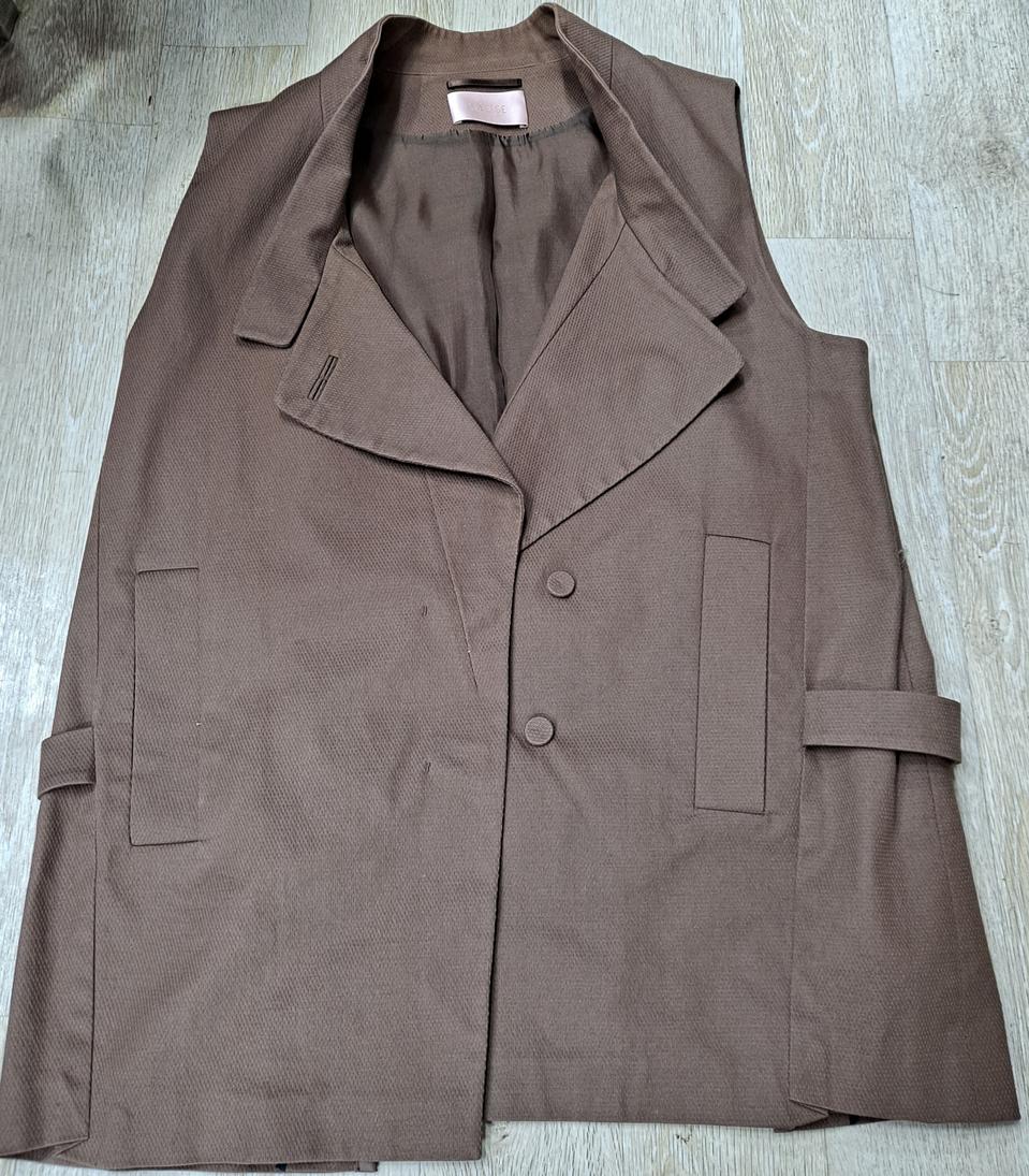 르베이지  조끼