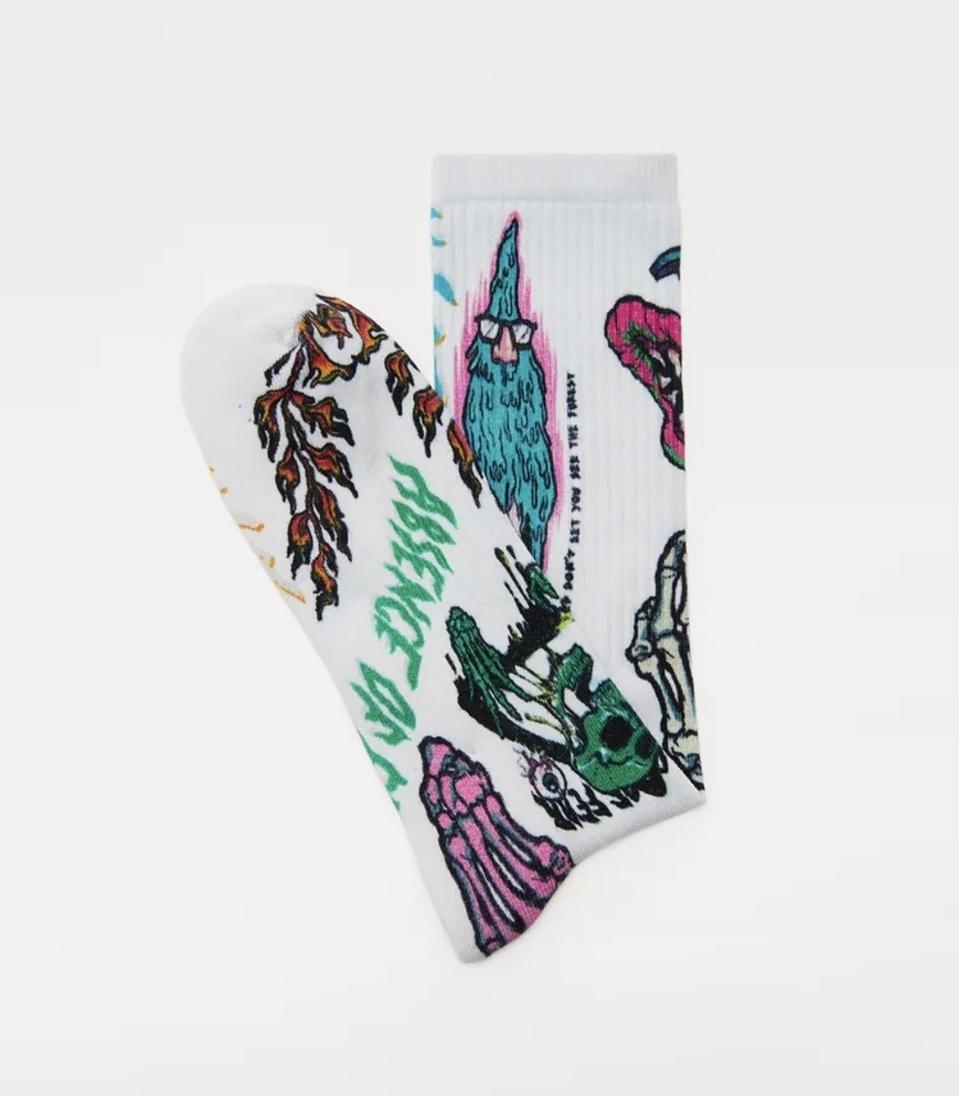 자라 그래피티 프린트 양말 Zara GRAFFITI PRINT SOCKS