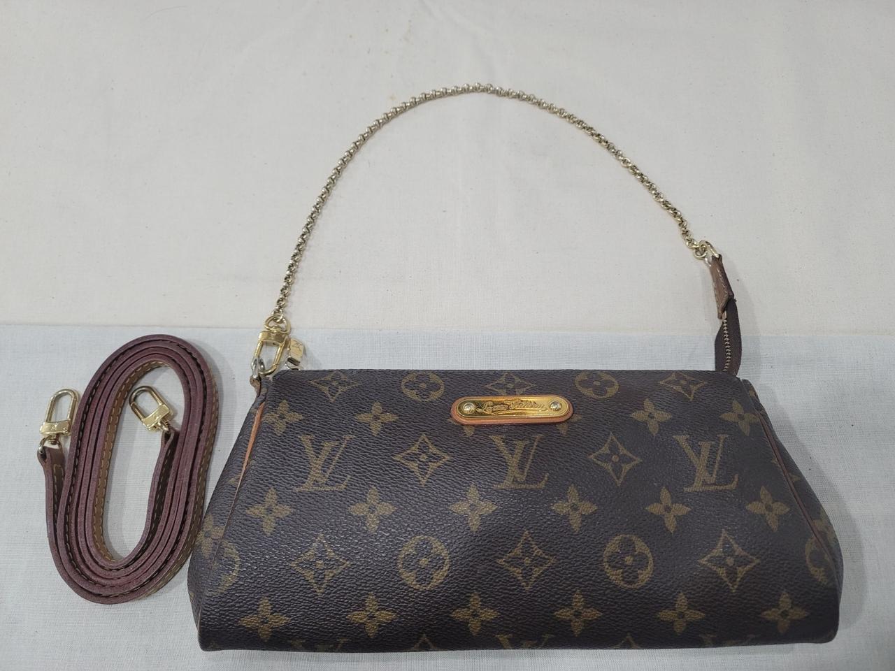 루이비통 모노 에바 클러치백