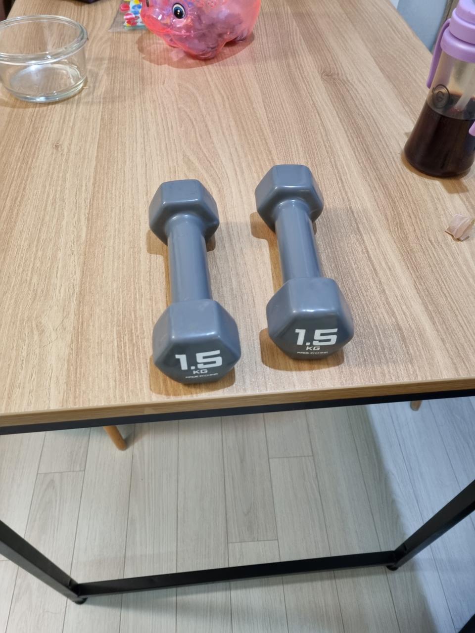 미용아령1.5kg 팝니다.