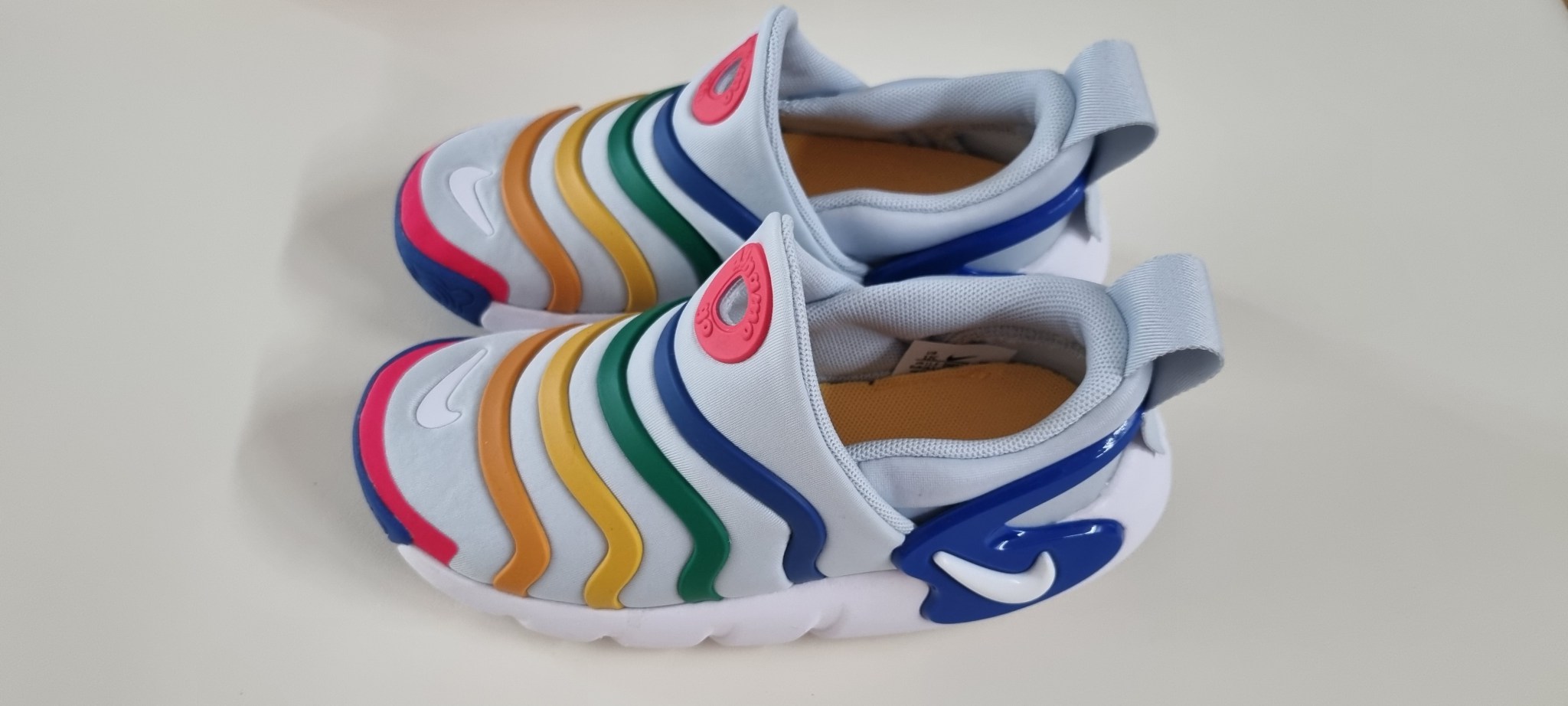 나이키 다이나모 180