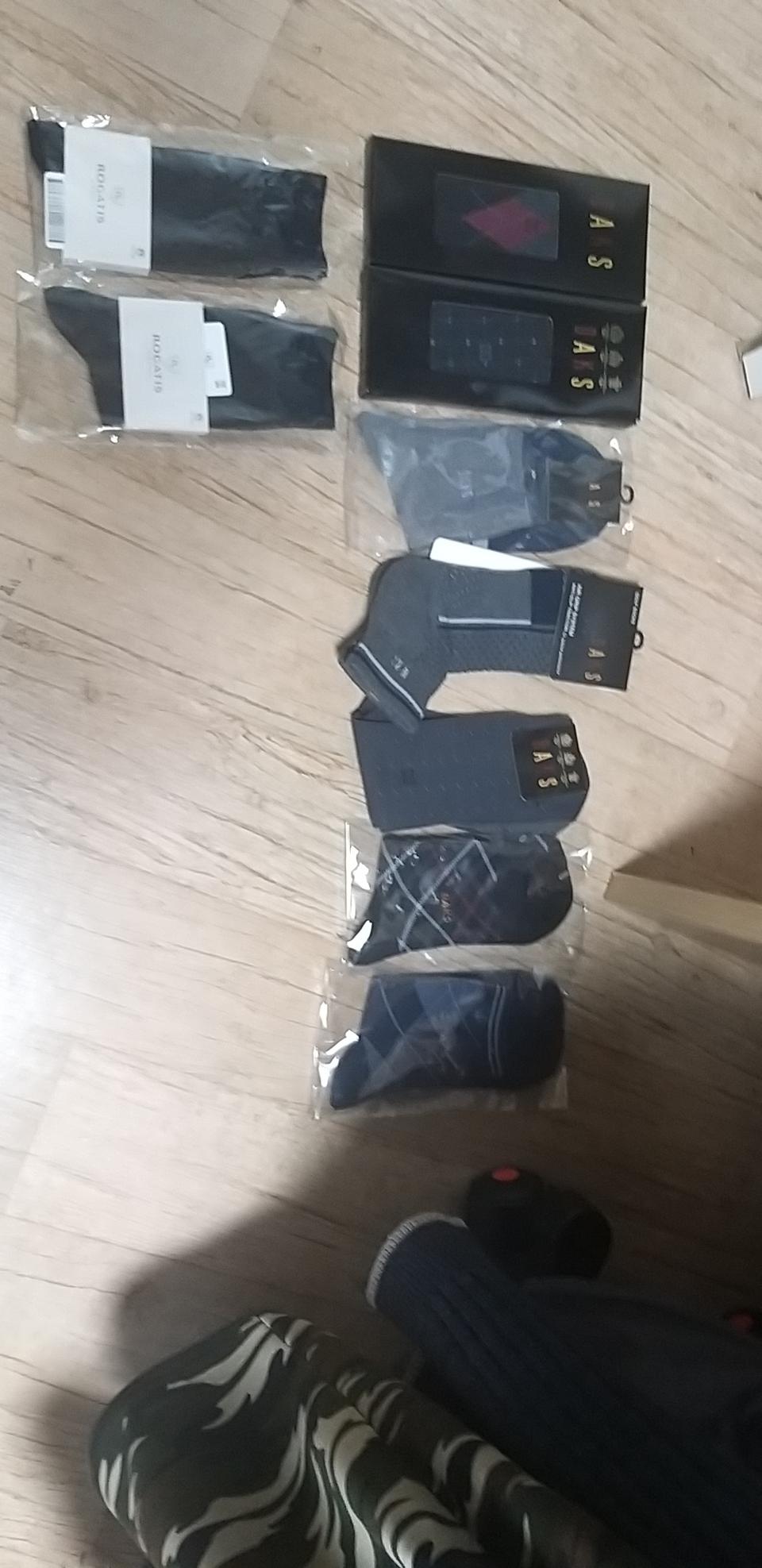 닥스, 로가디스 양말