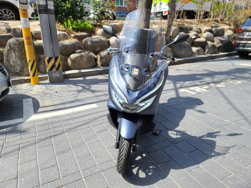 혼다 pcx125 이쁜 청색무광 판매합니다. 